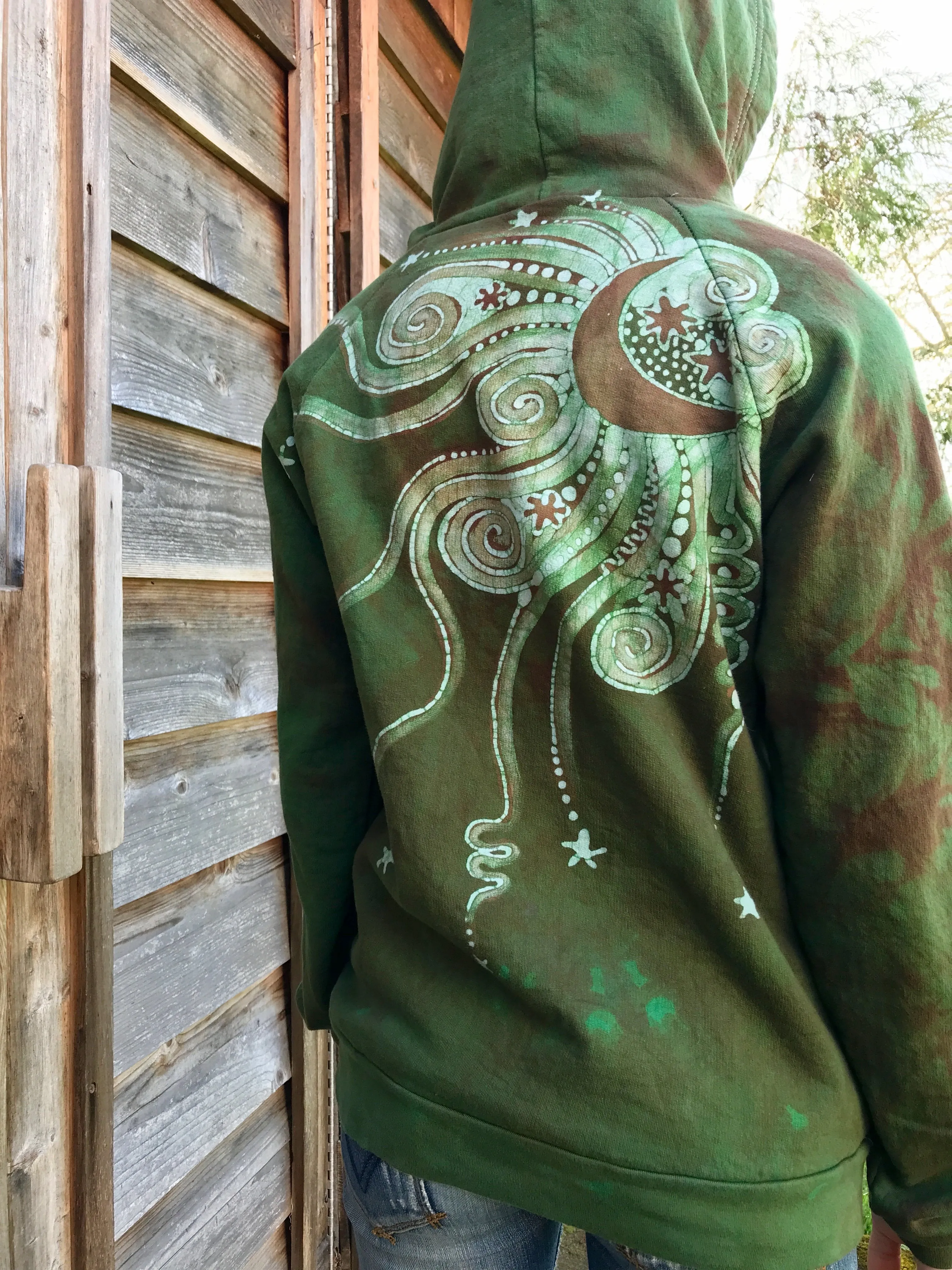 Green Tree and Sun Organic Cotton Batikwalla Hoodie