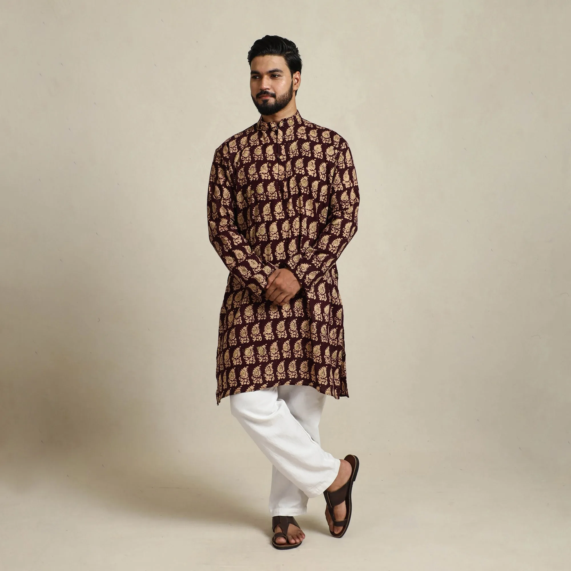 Pure Cotton Men Long Batik Print Kurta 09